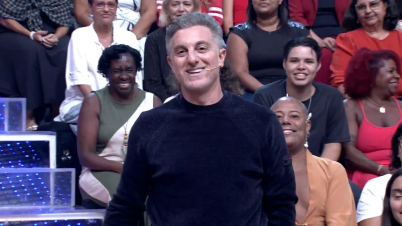 Detonado após atacar o Bolsa Família, Huck argumenta que fala foi tirada de contexto (vídeos)