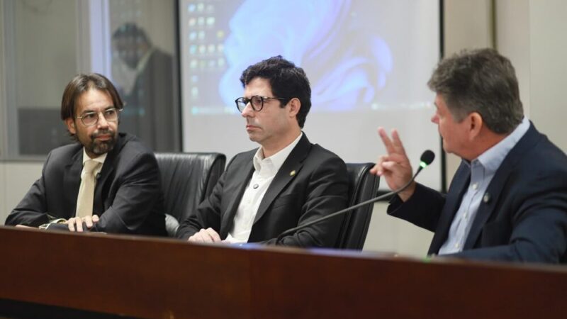 Deputados constatam retirada de R$ 1,5 bilhão da Saúde como causa da crise nos hospitais do Estado