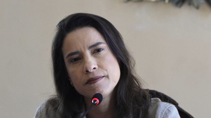 Justiça suspende mais uma pesquisa pró-Raquel Lyra por irregularidades