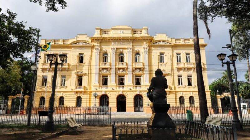 GOVERNO DE PERNAMBUCO DECRETA EXPEDIENTE REDUZIDO NA PRÓXIMA SEGUNDA-FEIRA (29)