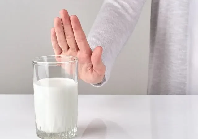 Adesivo para intolerância à lactose promete liberar lactase por até 12 horas