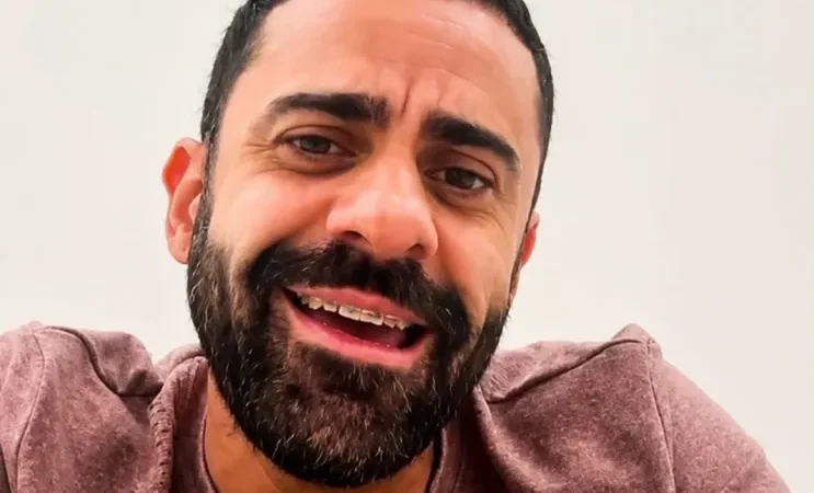 Ex-prefeito cobra suposto devedor pelas redes sociais e dá prazo até meia-noite para pagamento