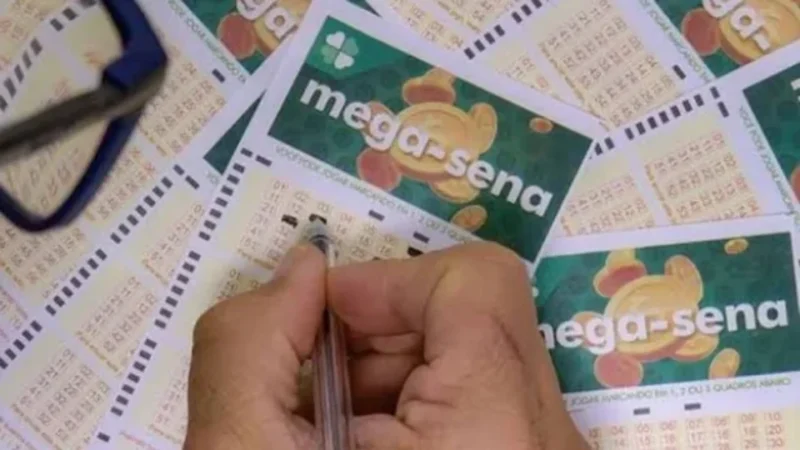 Casal é investigado por furto de bilhete da Mega-Sena premiado com R$ 29 milhões