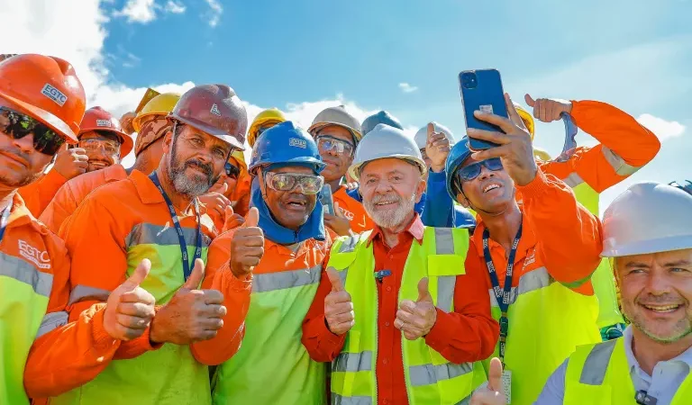 Política de Lula para o salário mínimo representa ganho expressivo de renda