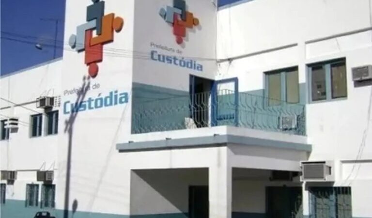 Concurso da Prefeitura de Custódia encerra inscrições nesta segunda-feira; salários chegam a R$ 3,2 mil