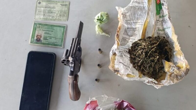 Após perseguição, PM apreende maconha e revólver no bairro Vila Bela