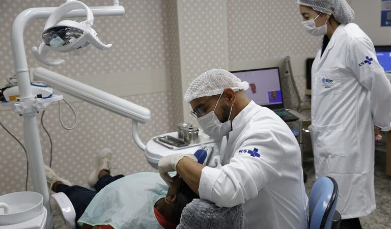 Saiba como acessar reconstrução dentária pelo SUS em casos de violência doméstica