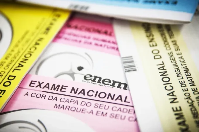 Enem 2028 pode ter redação maior e dividida por áreas