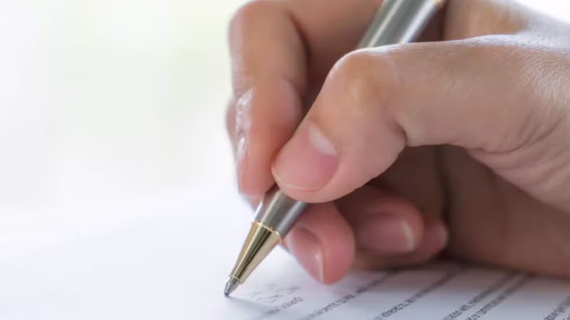Concursos e seleções em PE têm mais de 976 vagas e salários de até R$ 15 mil; saiba como se inscrever