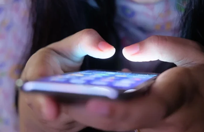 ECA Digital estabelece regras para proteger crianças e adolescentes na internet