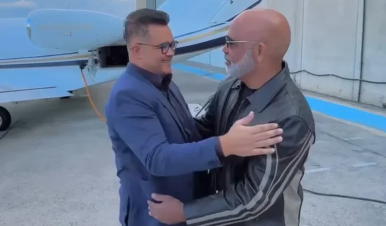 Vídeo mostra Rick e empresário Bruno Avelar antes de embarque em helicóptero desaparecido