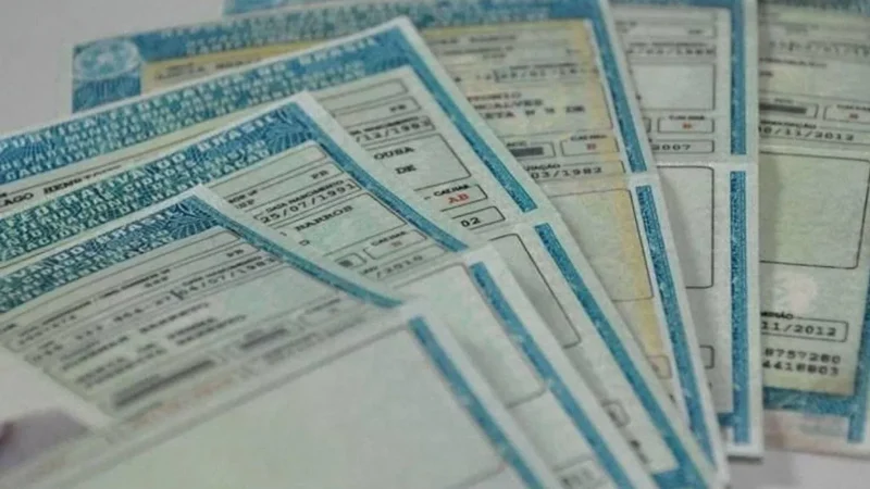 Prova prática da CNH adota sistema de pontos e deixa de exigir baliza isolada