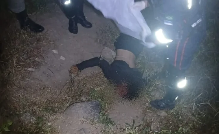 INDIVÍDUO ENVOLVIDO COM DROGAS É ASSASSINADO E IRMÃO BALEADO, EM CARUARU